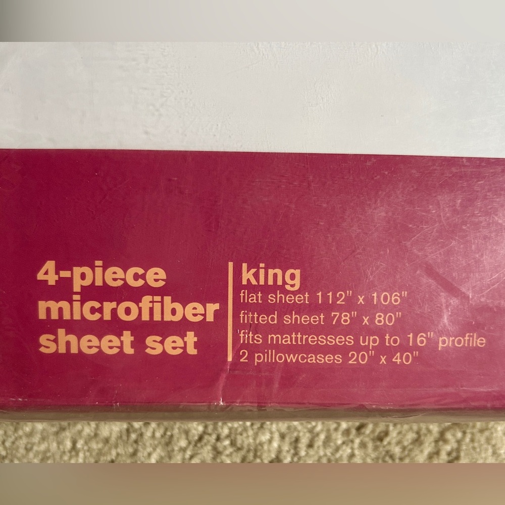 Tulo Bedding King Size 4-Piece Microfiber White Sheet Set New Unopened - Picture 4 of 5